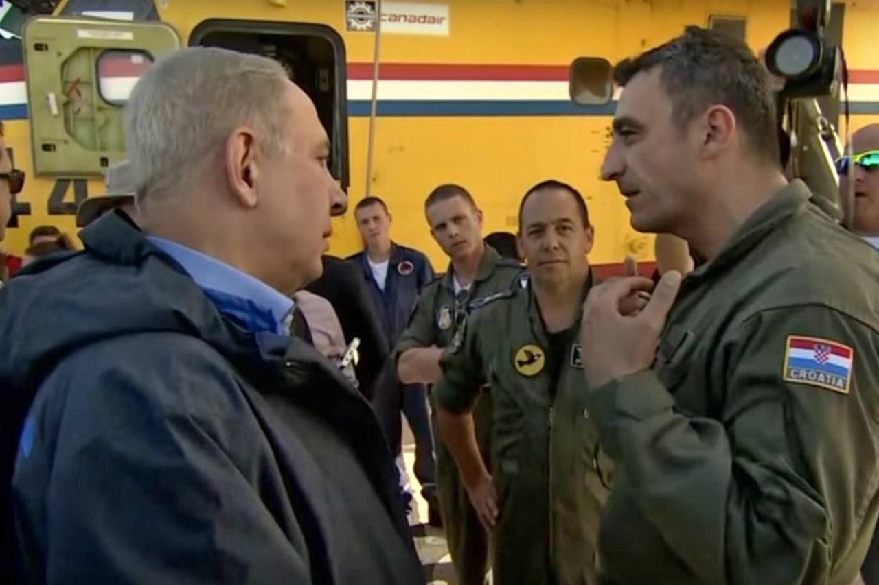 Izraelski premijer Benjamin Netanyahu i pukovnik Davor Turković, zapovjednik protupožarne eskadrile: Put za ponovne razgovore Hrvatske i Izraela o vojnoj suradnji počeo je upućivanjem dva kanadera u pomoć Izraelu