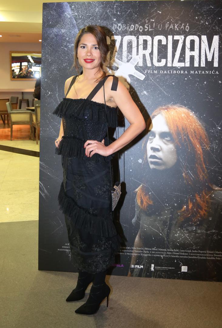 Kada se pojavila u filmu Dalibora Matanića Egzorcizam i poslije u seriji Čista ljubav, rijetki su prepoznali glumicu koju je proslavila uloga Nine. 