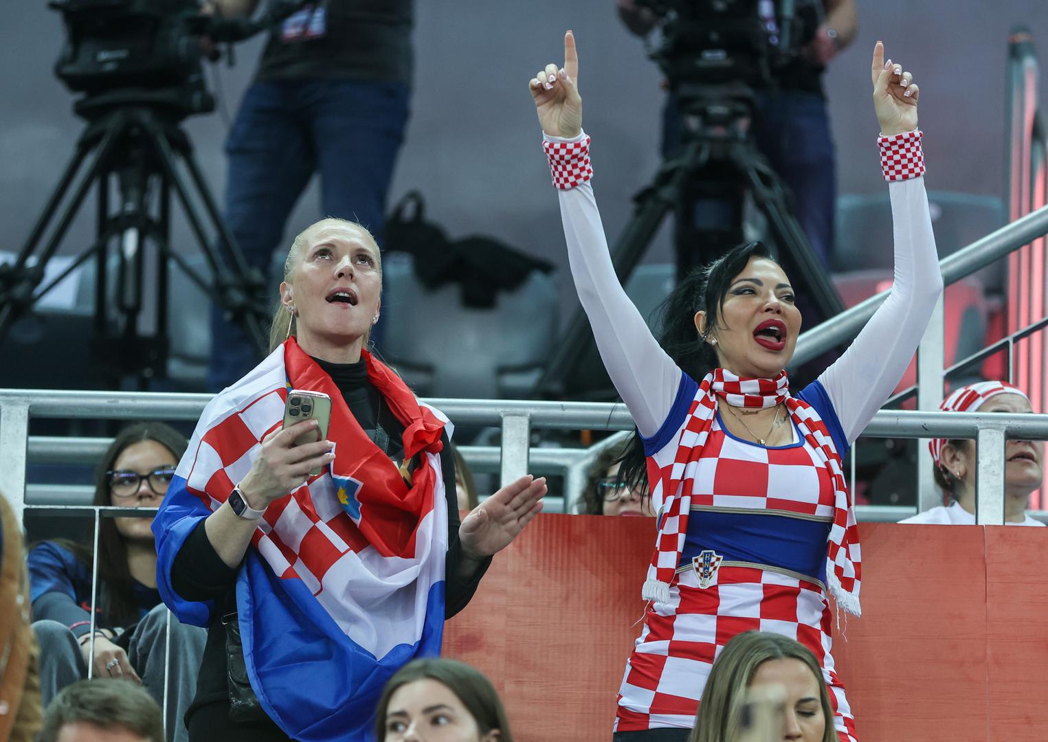 Pogledajte kako izgleda atmosfera u Areni