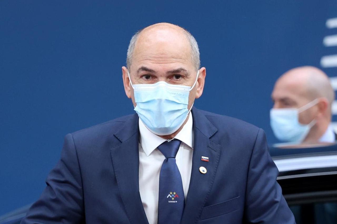 FILE PHOTO: EU leaders arrive for the second day of their summit in Brussels