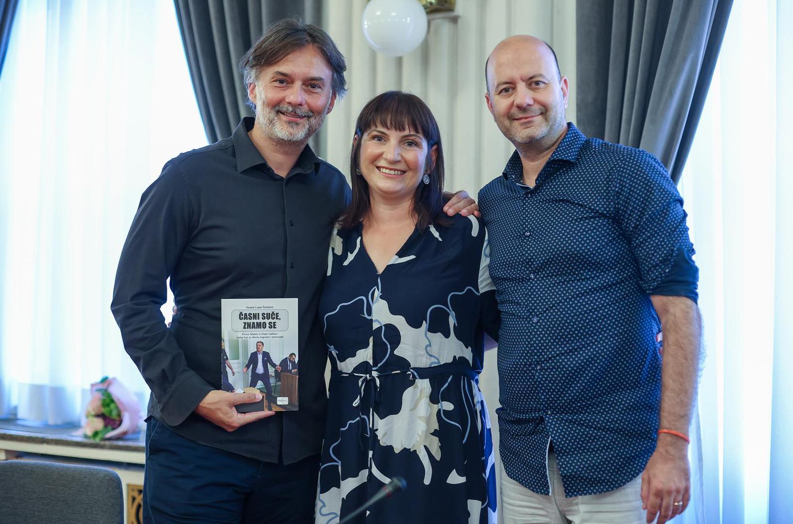 04.09.2025., Zagreb - Novinarski dom. Promocija knjige "Casni suce, znamo se" autorice Suzane Lepan Stefancic. glavni urednik Vecernjeg lista Drazen Klaric, Suzana Lepan Stefancic, Mladen Miletic Photo: Sanjin Strukic/PIXSELL