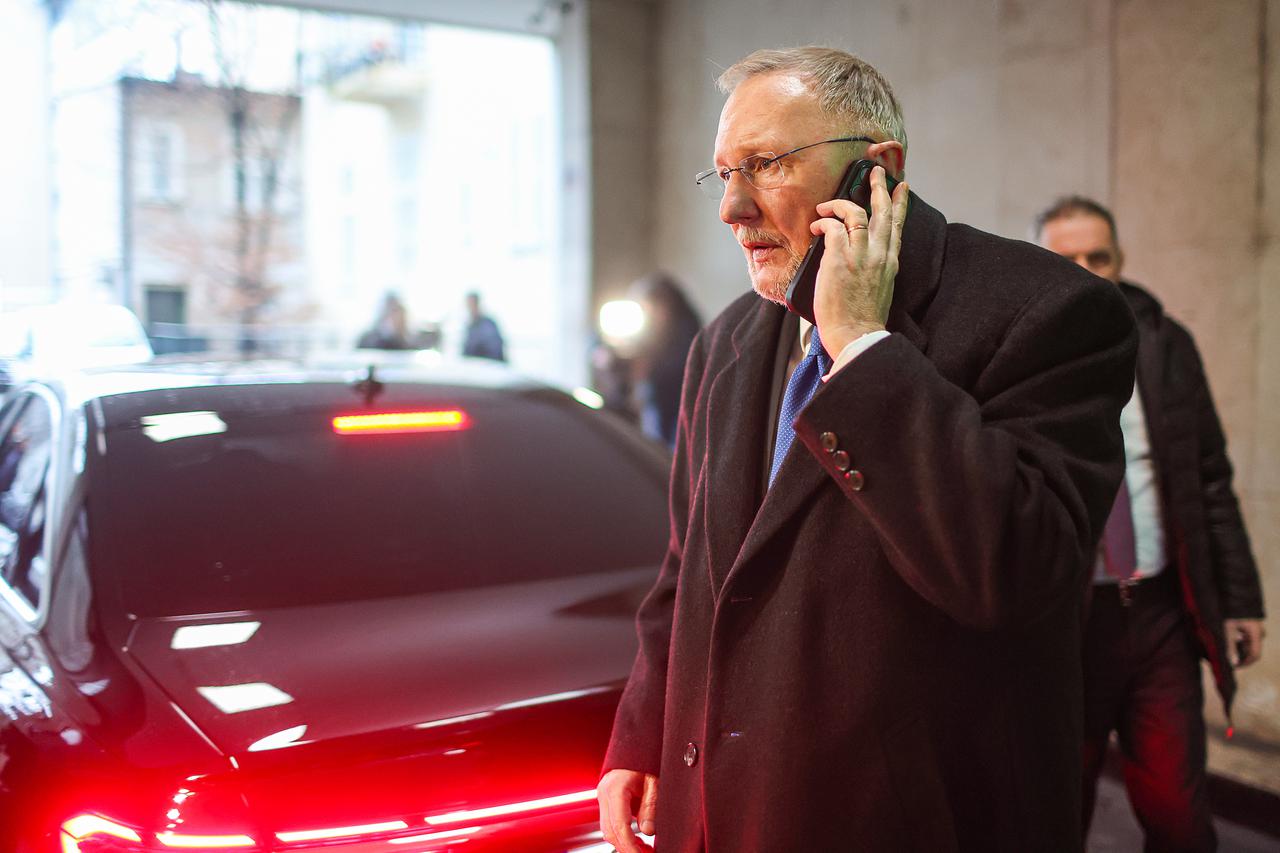 Zagreb: Dolazak članova HDZ-a na sjednicu Predsjedništva stranke