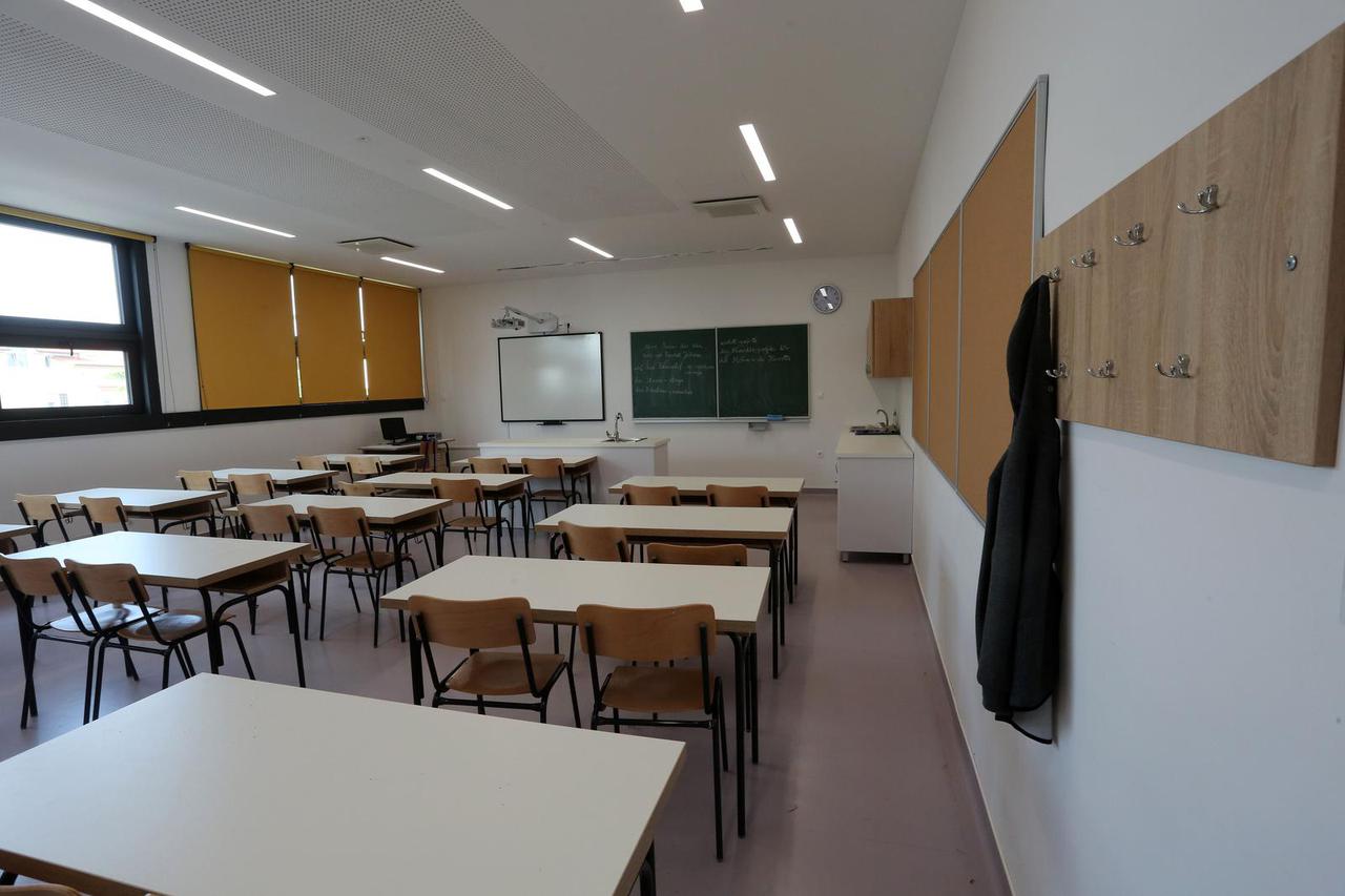 Divjak na otvorenju nadogradnje OŠ dr. Mate Demarina i školske dvorane u Medulinu