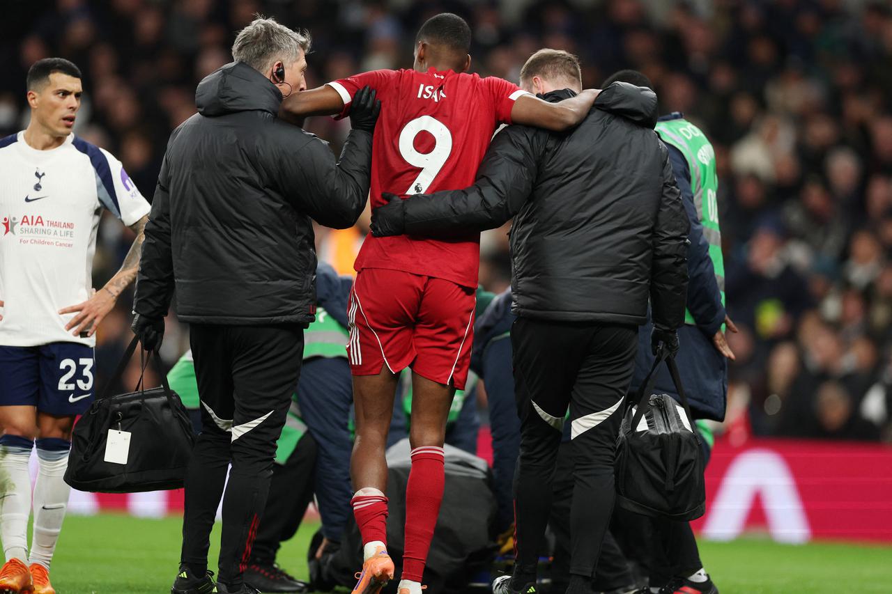 Premier League - Tottenham Hotspur v Liverpool