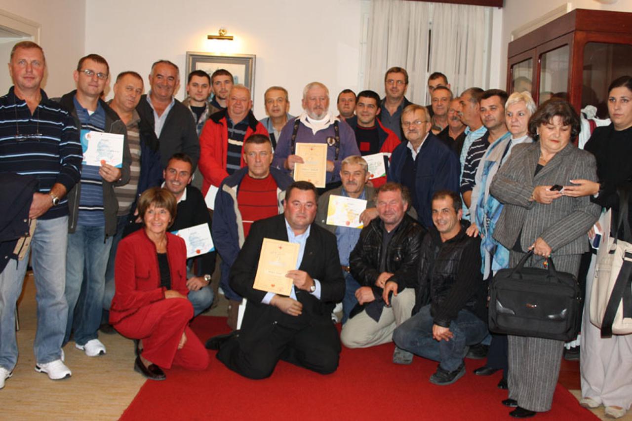 dobrovoljni darivatelji krvi