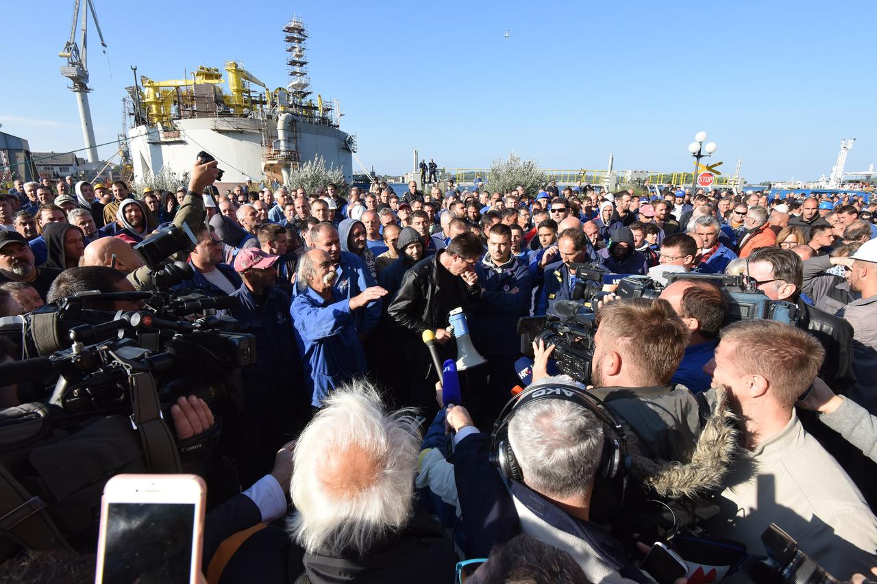 Radnici Uljanika ponovo u štrajku jer im nije isplaćena plaća za rujan