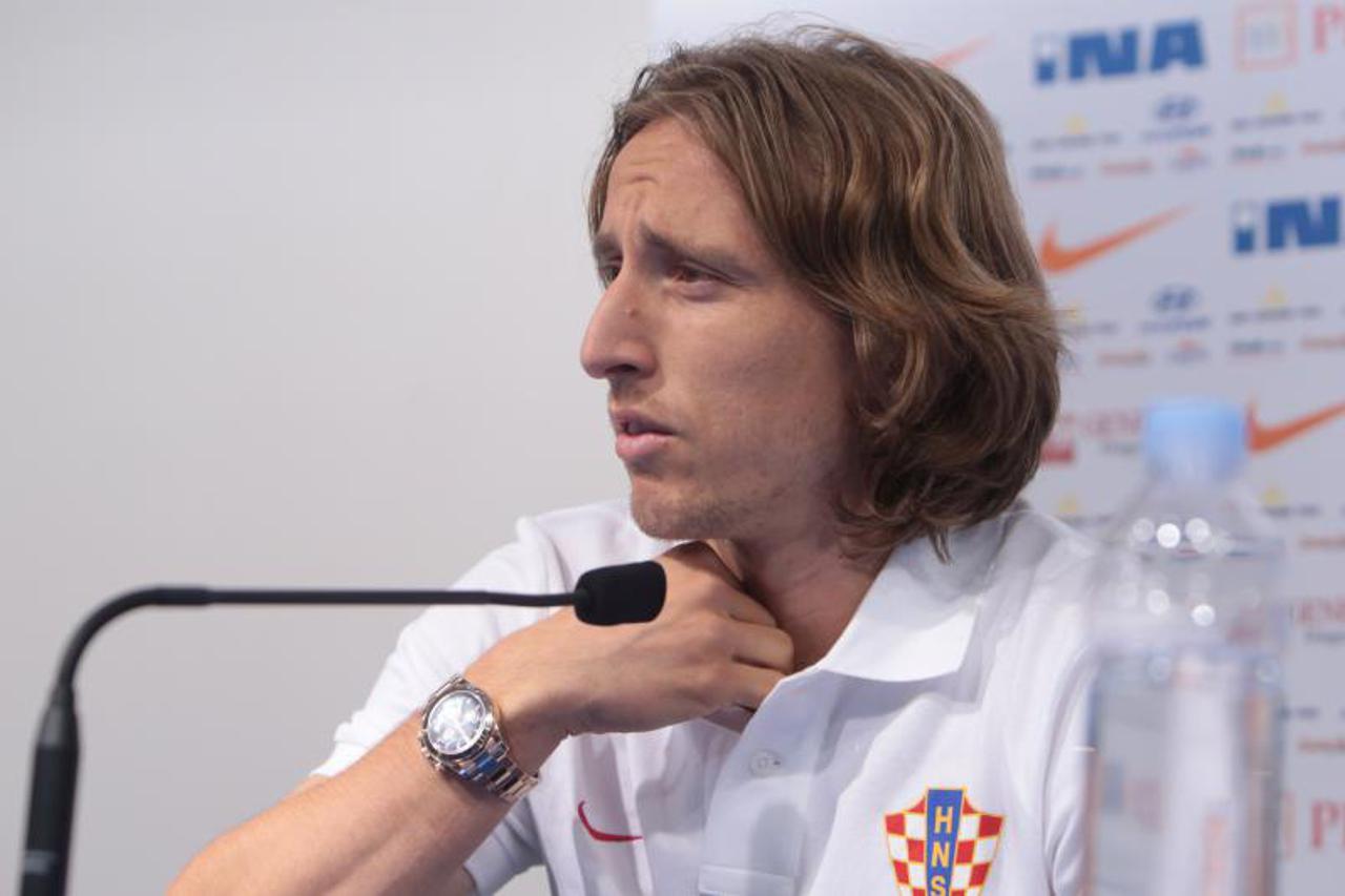 Luka Modrić (1)
