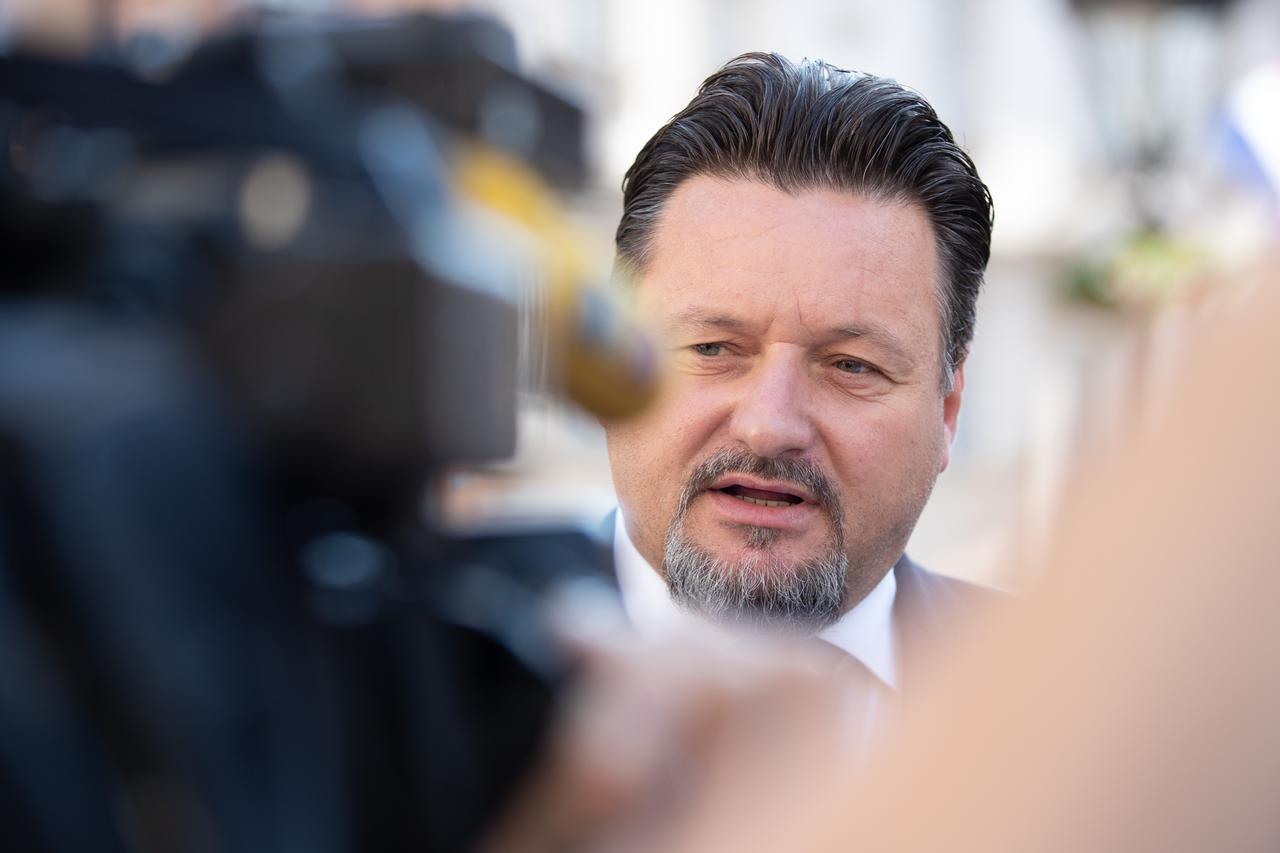Ministri se sastali na 163. sjednici Vlade RH- Lovro Kuščević