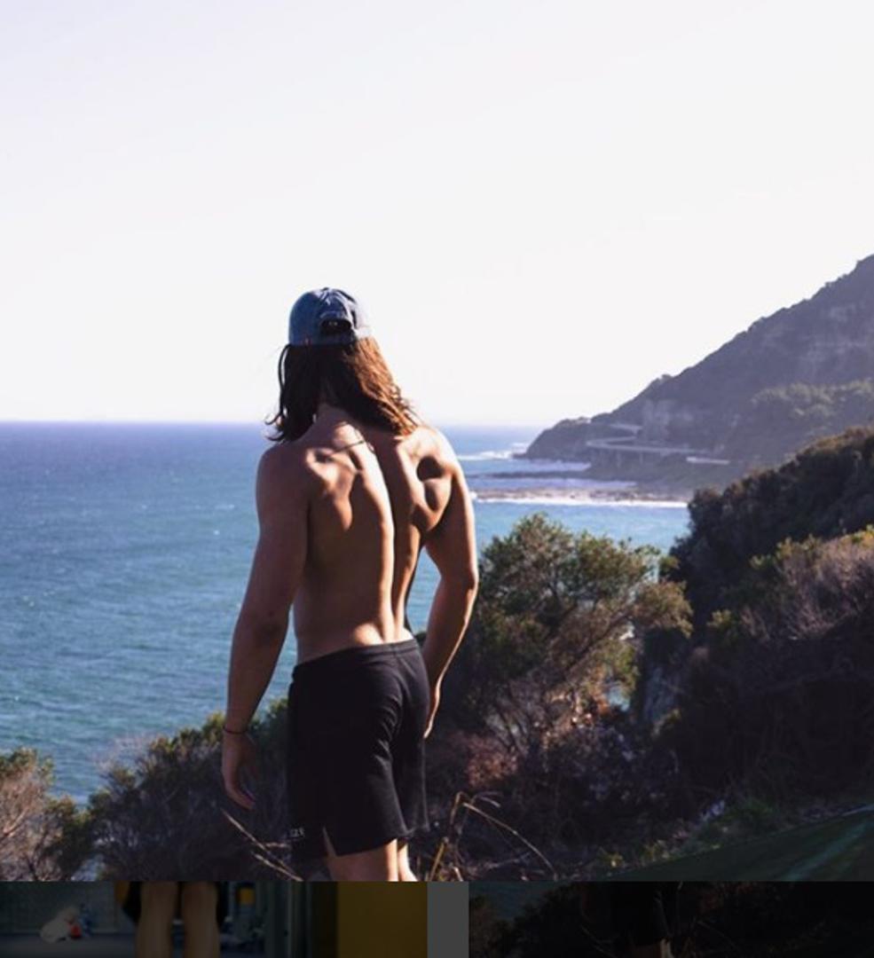 Nakon svega toga Riley pomaže drugima kako bi postigli isti cilj.