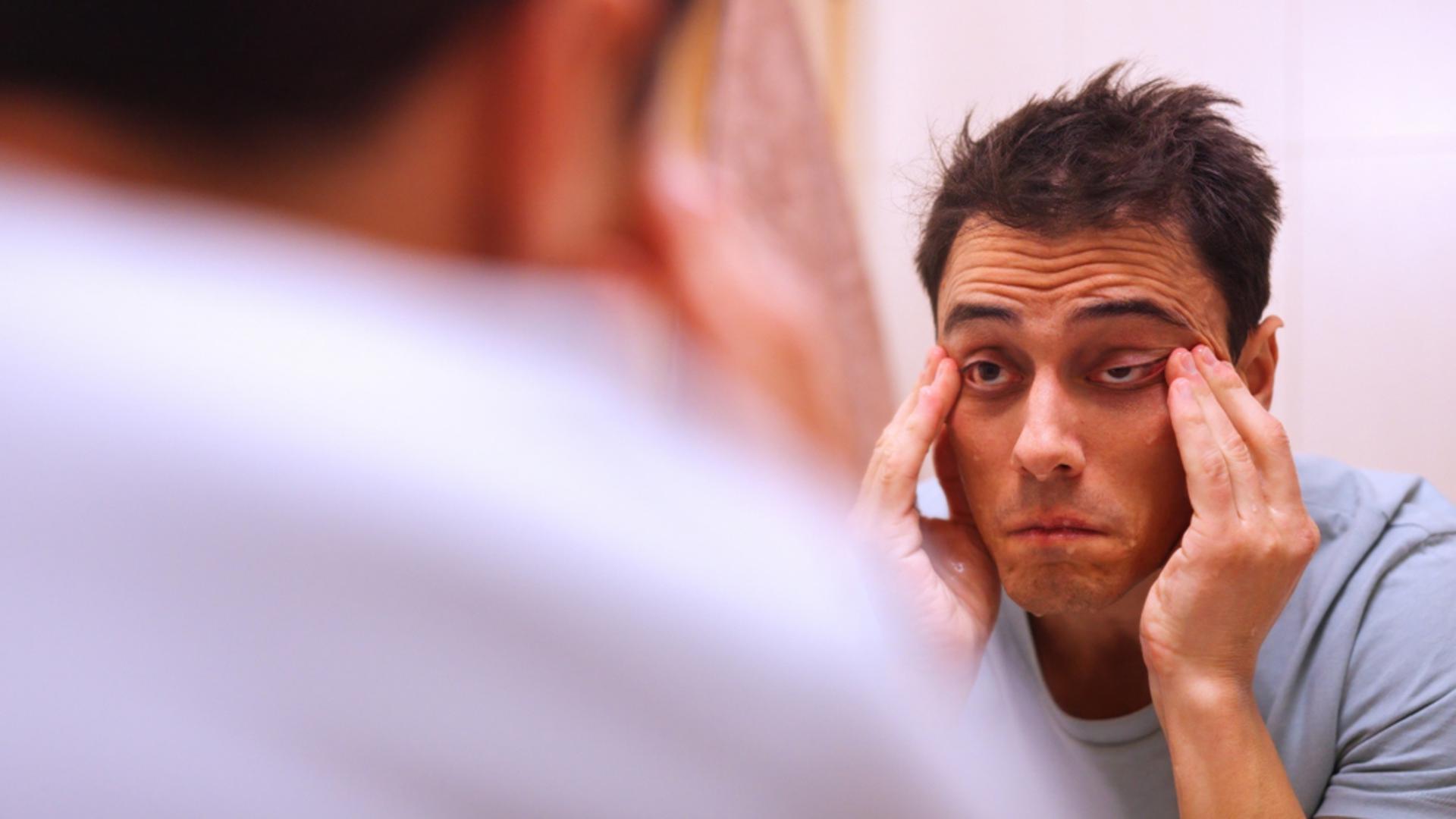 Dobra vijest je da za više energije ne trebaju skupi rituali ni velika odricanja. Ponekad je dovoljno tek nekoliko malih promjena koje se lako uklapaju i u najzaposlenija jutra. Upravo te sitnice mogu napraviti veliku razliku u tome kako ćemo se osjećati tijekom dana.