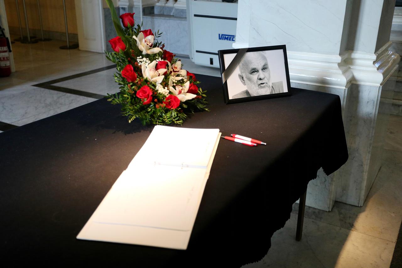 Komemoracija Pepsi Božiću