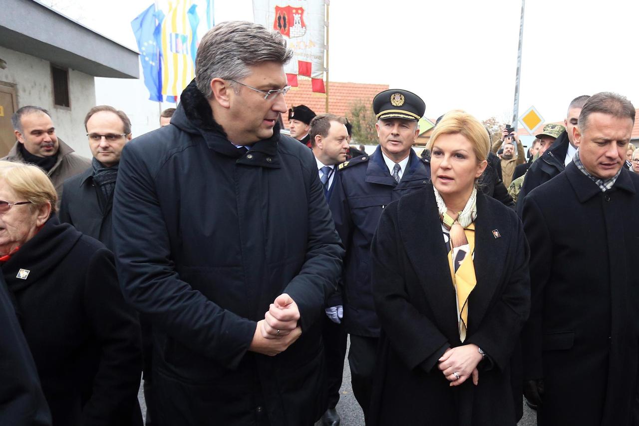 Grabar-Kitarović, Plenković i Jandroković u Vukovaru