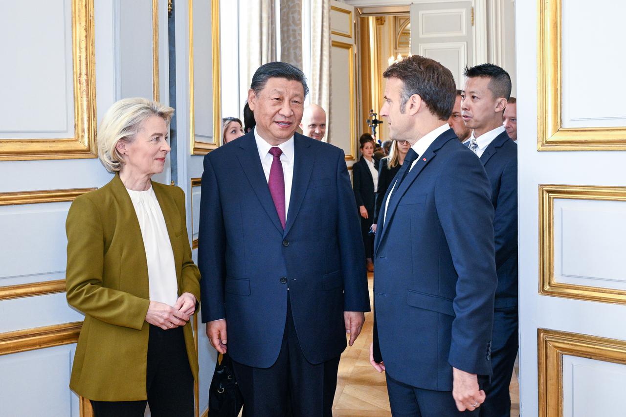 FRANCE-PARIS-XI JINPING-MACRON-VON DER LEYEN-CHINA-FRANCE-EU TRILATERAL MEETING