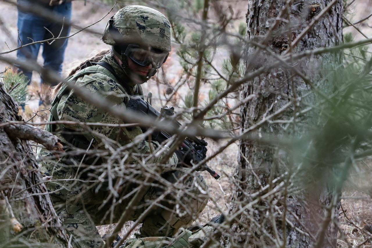 Zimski kamp kadeta u vojarni “Josip Jović” u Udbini