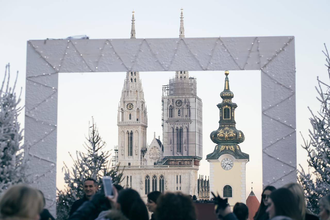Advent u Klovićevim
