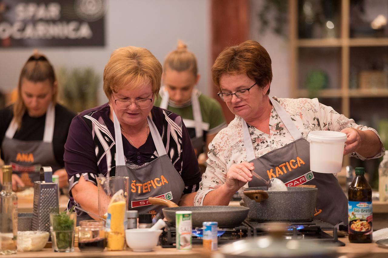 Tri, dva, jedan - kuhaj!