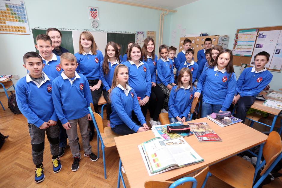 Školske uniforme