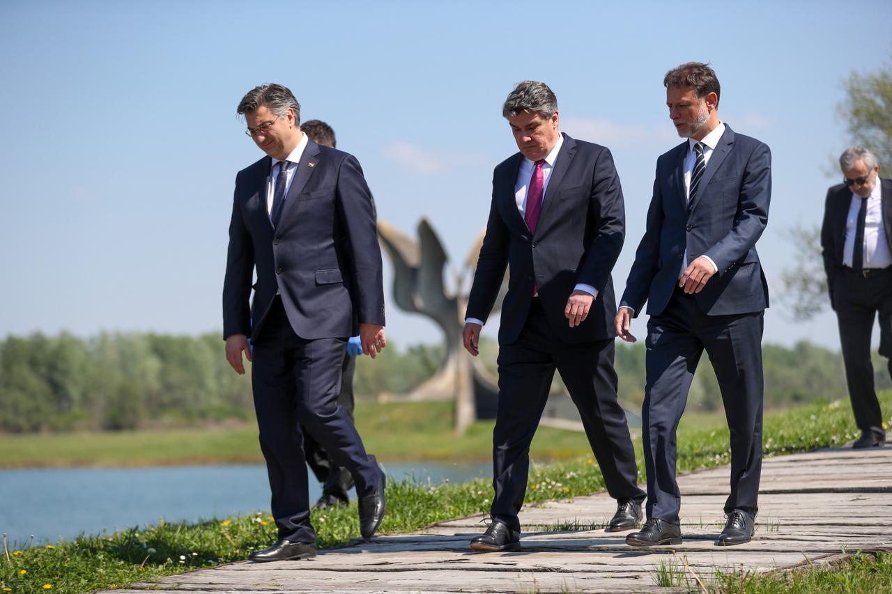 Državni vrh u Jasenovcu