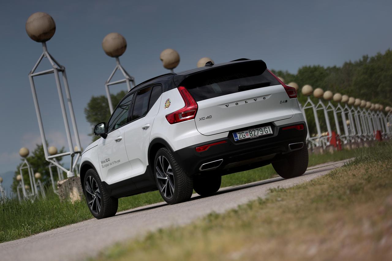 Volvo XC40