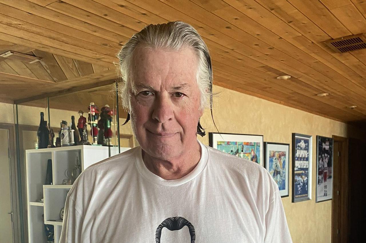 Barry Melrose
