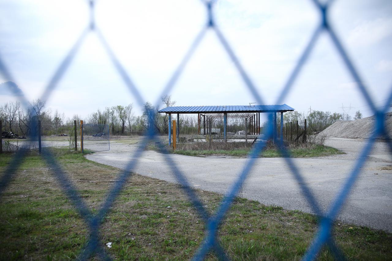 Lokacija u Resniku na kojoj se treba graditi Centar za gospodarenje otpadom