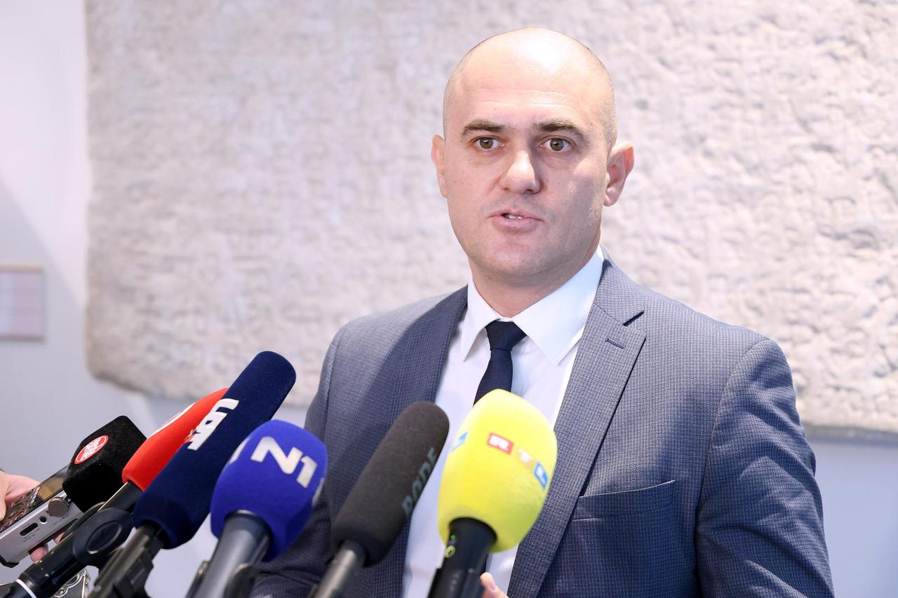 Zagreb: Josip Dabro o podizanju optužnice