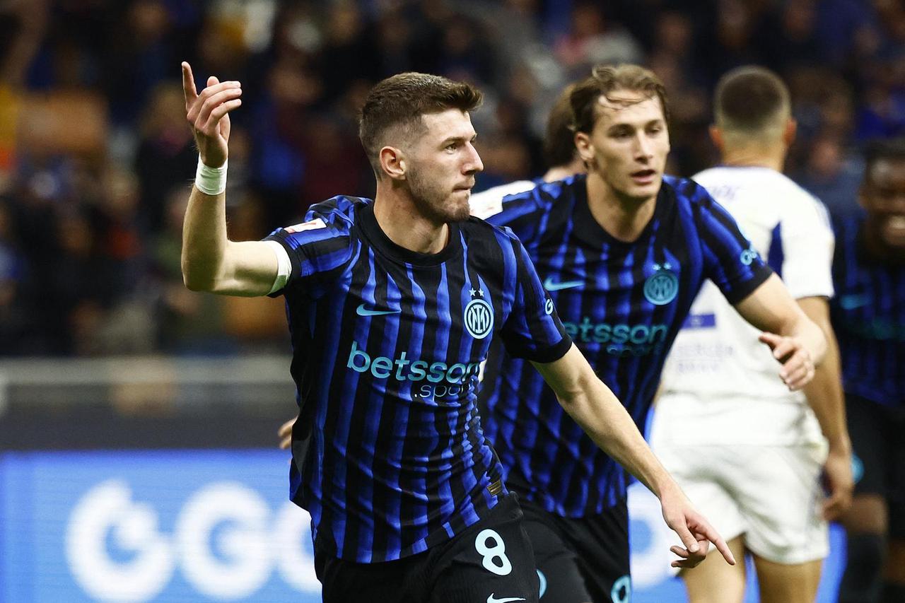 Coppa Italia - Semi Final - Second Leg - Inter Milan v Como