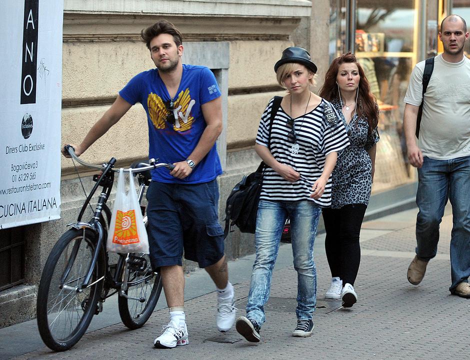 Zagreb: Iva Šulenti? i Luka Nižeti? prošli centrom grada