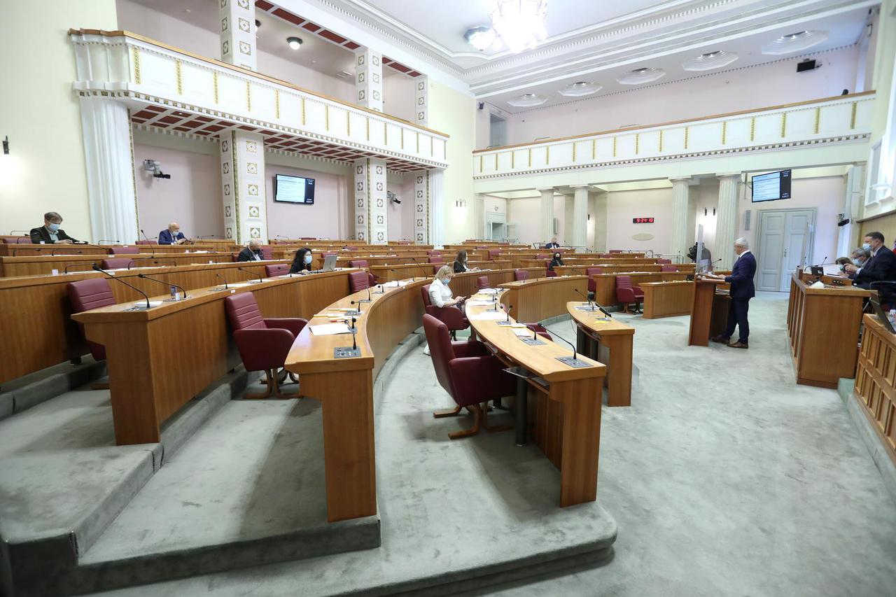 Zagreb: Nastavak 7. sjednice Sabora, na sjednicu došlo 8 zastupnika