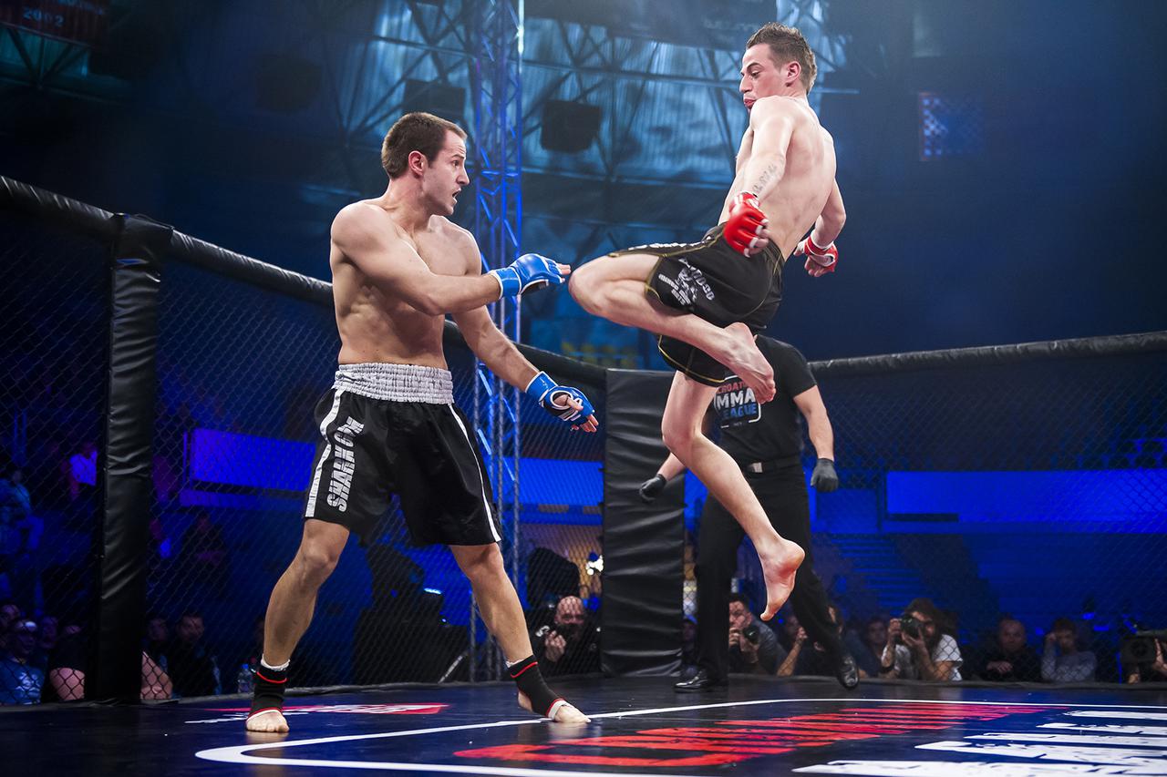 mmafunclub.com
