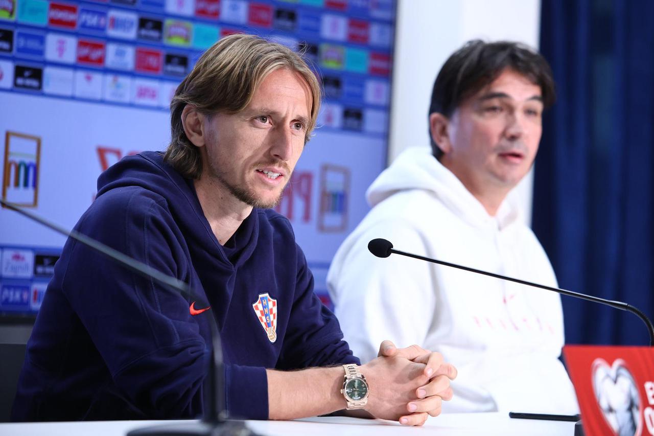 Split: Luka Modrić i Zlatko Dalić na konferenciji za medije uoči utakmice s Walesom