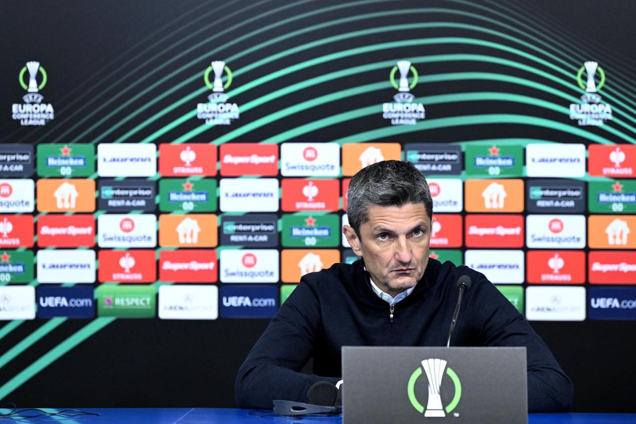 Zagreb: Konferencija za medije trenera PAOK-a Razvana Lucescua