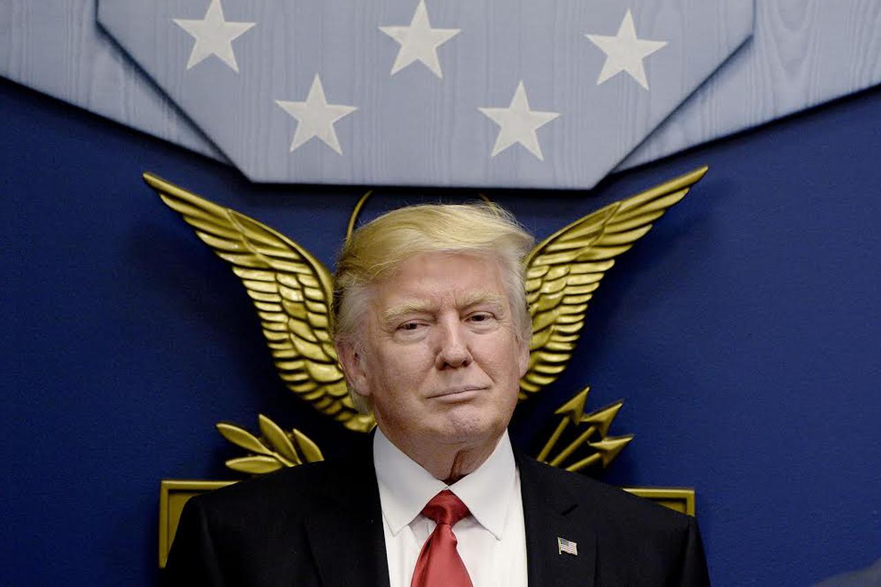 US President Trump signs Executive Orders . DC US President Donald Trump looks on before signing Executive Orders in the Hall of Heroes at the Department of Defense in Virginia, January 27, 2017. Photo by Olivier Douliery/Abaca Pool/ABACA /PIXSELL