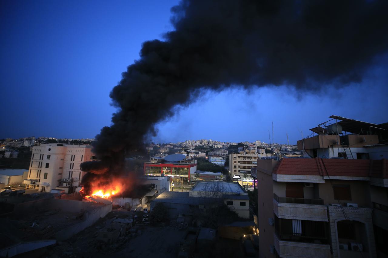 (SpotNews) LEBANON-SIDON-ISRAELI AIRSTRIKES-AFTERMATH