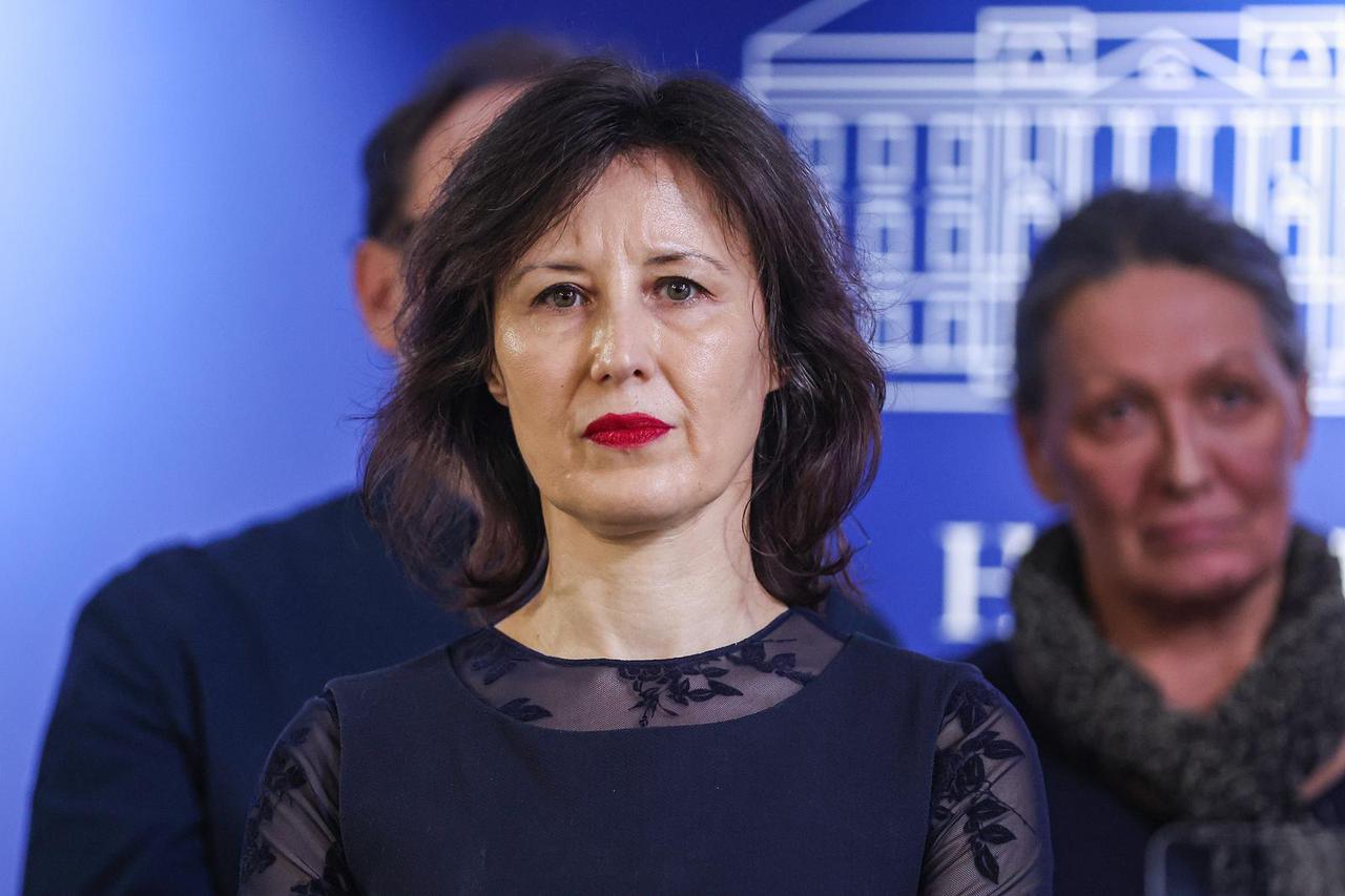 Zajednička konferencija za medije oporbe u Hrvatskom saboru