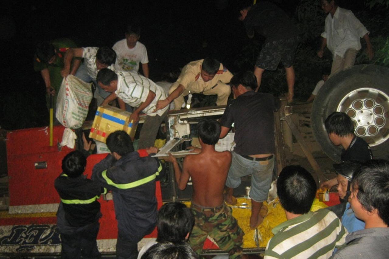 vijetnam,autobusna nesreća (1)