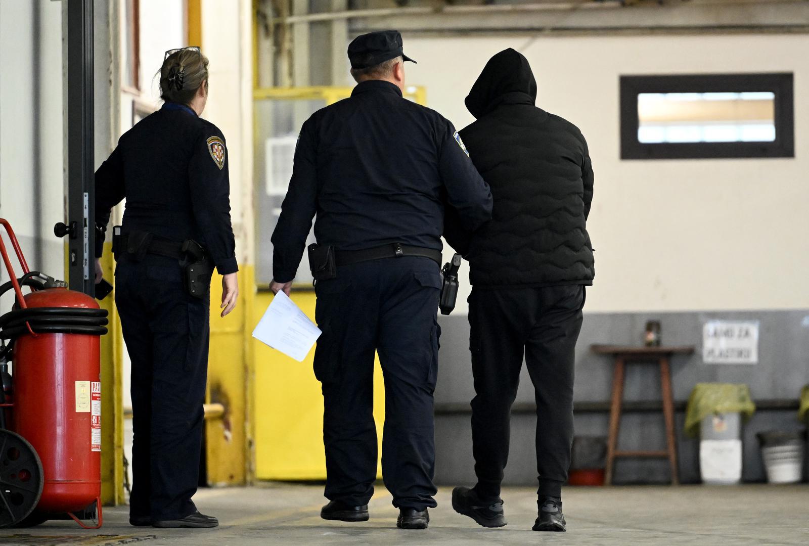 Među uhićenima je i Vladimir Grošić, bivši ravnatelj Klinike.