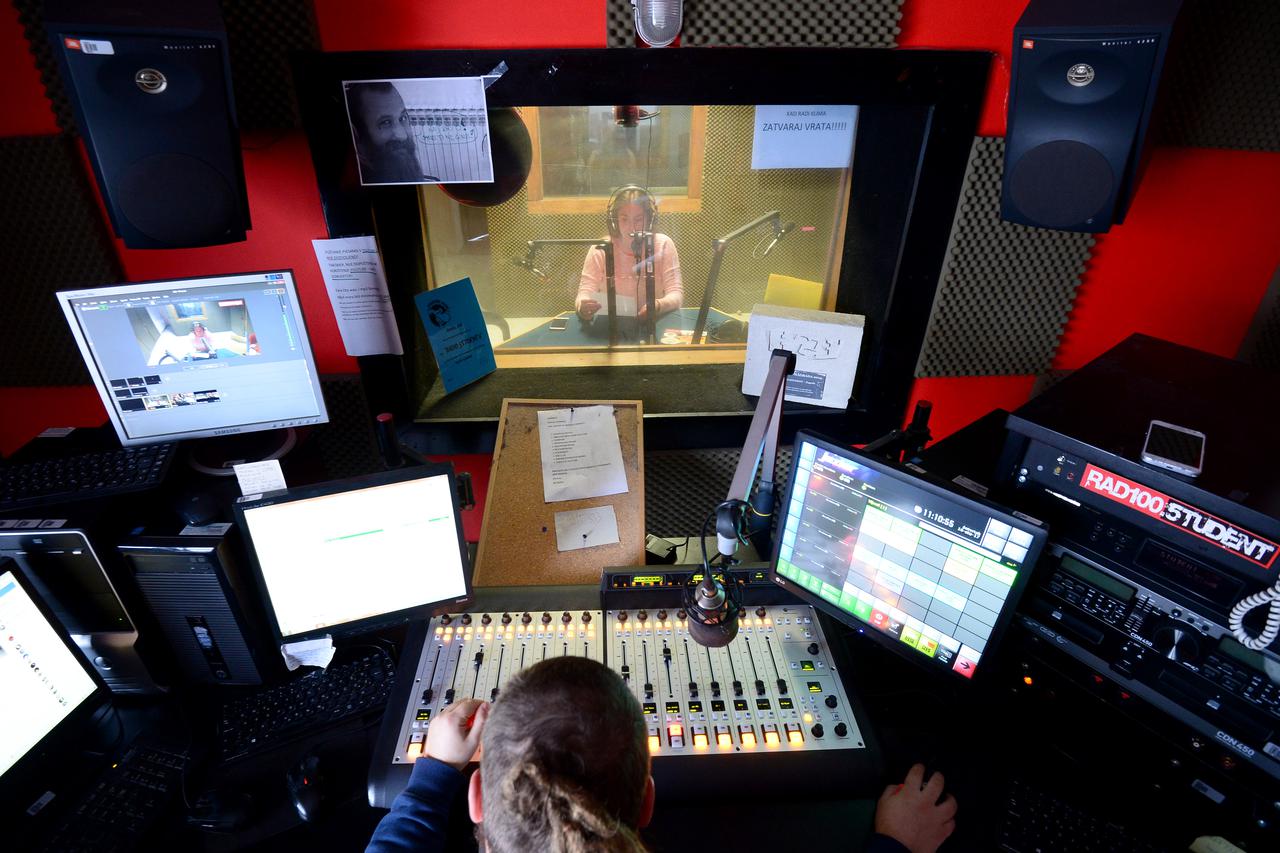 Zagreb: Ekipa Radio Studenta na Fakultetu politi?kih znanosti