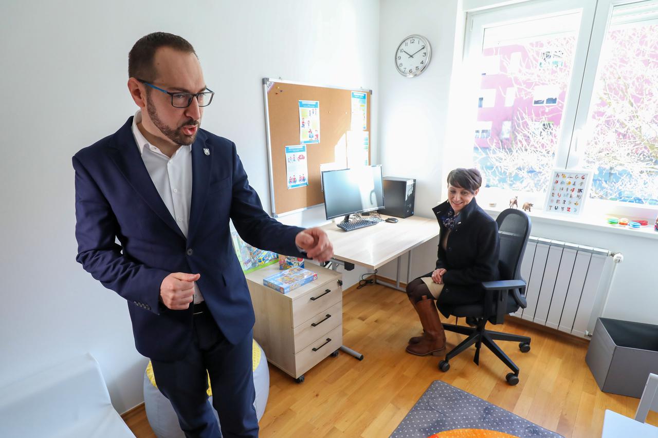 Zagreb: Otvorenje i obilazak novih prostora Centra za pružanje usluga u zajednici Novi Jelkovec