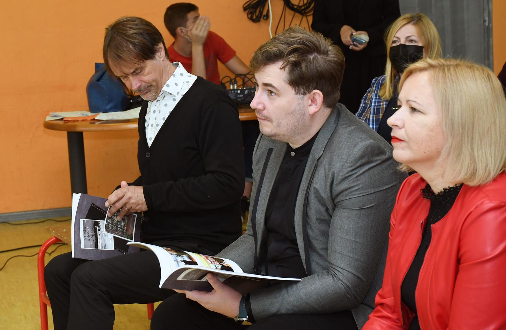 18.10.2021., Sisak - U Osnovnoj skoli "Braca Bobetko" prigodnim programom obiljezeno je 100 godina skolstva u sisackom naselju Caprag.