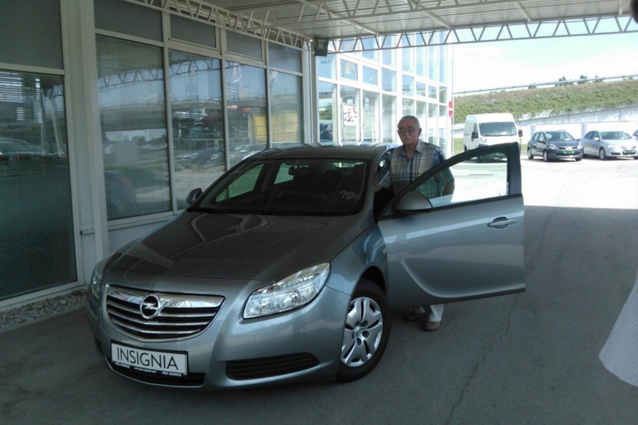 'auto_nnn_gra_040713'