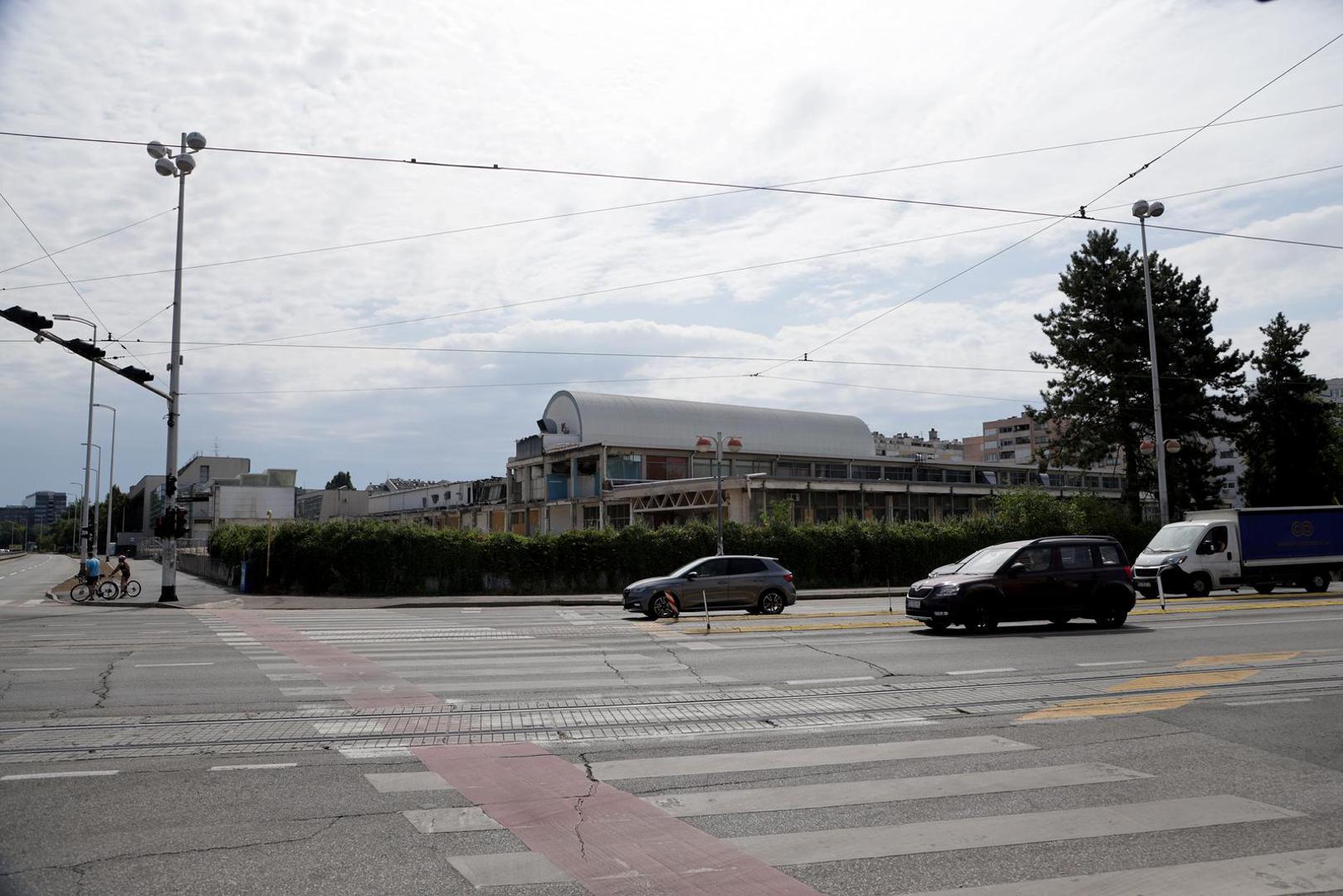 Završetkom radova u zoni Vjesnika uspostavlja se redovno odvijanje prometa kakvo je bilo prije požara Vjesnikove zgrade, kao i autobusno stajalište Vjesnik.