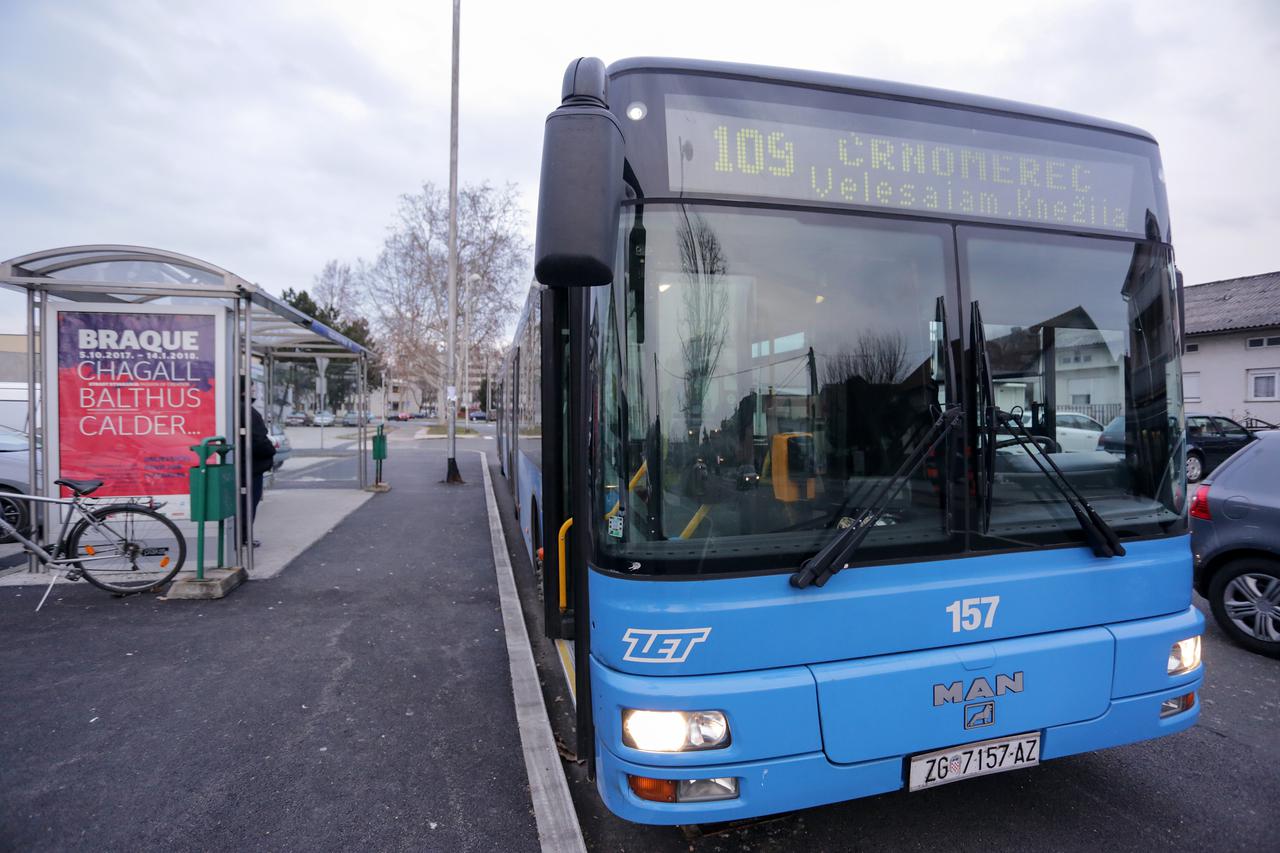 Zagreb: Kauzlari?ev prilaz, polazna stanica autobusne linije 109 ZET-a