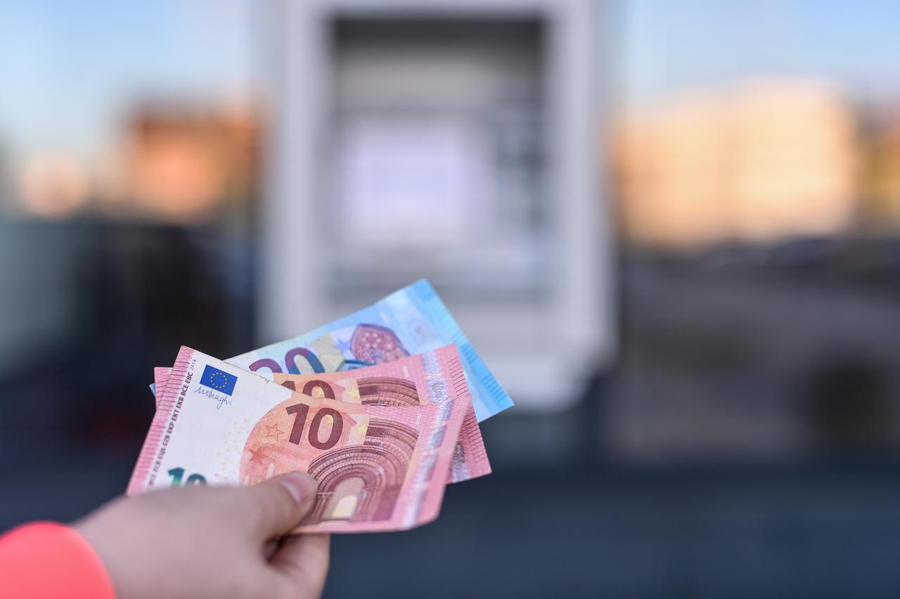Zadar: Konferencija za medije Sindikata vozača Liburnije i sindikata Zajedno