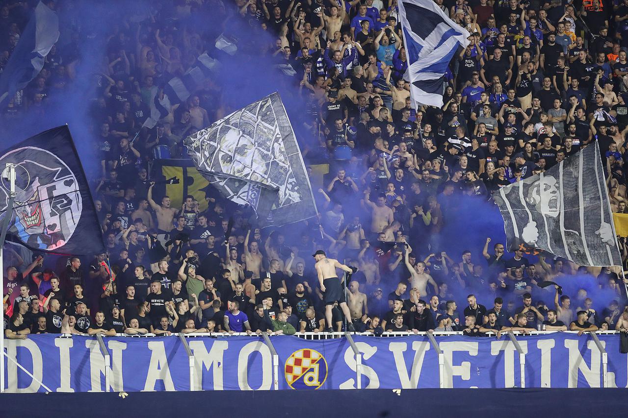 Zagreb: Dinamo i West Ham susreli se u 1. kolu Europske lige, navijači