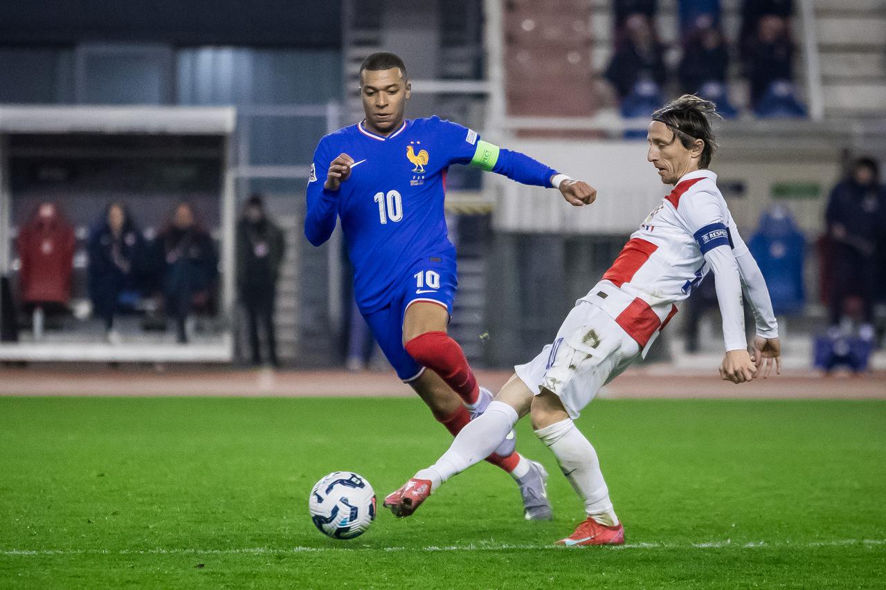 Prva utakmica četvrtfinala UEFA Lige nacija između Hrvatske i Francuske