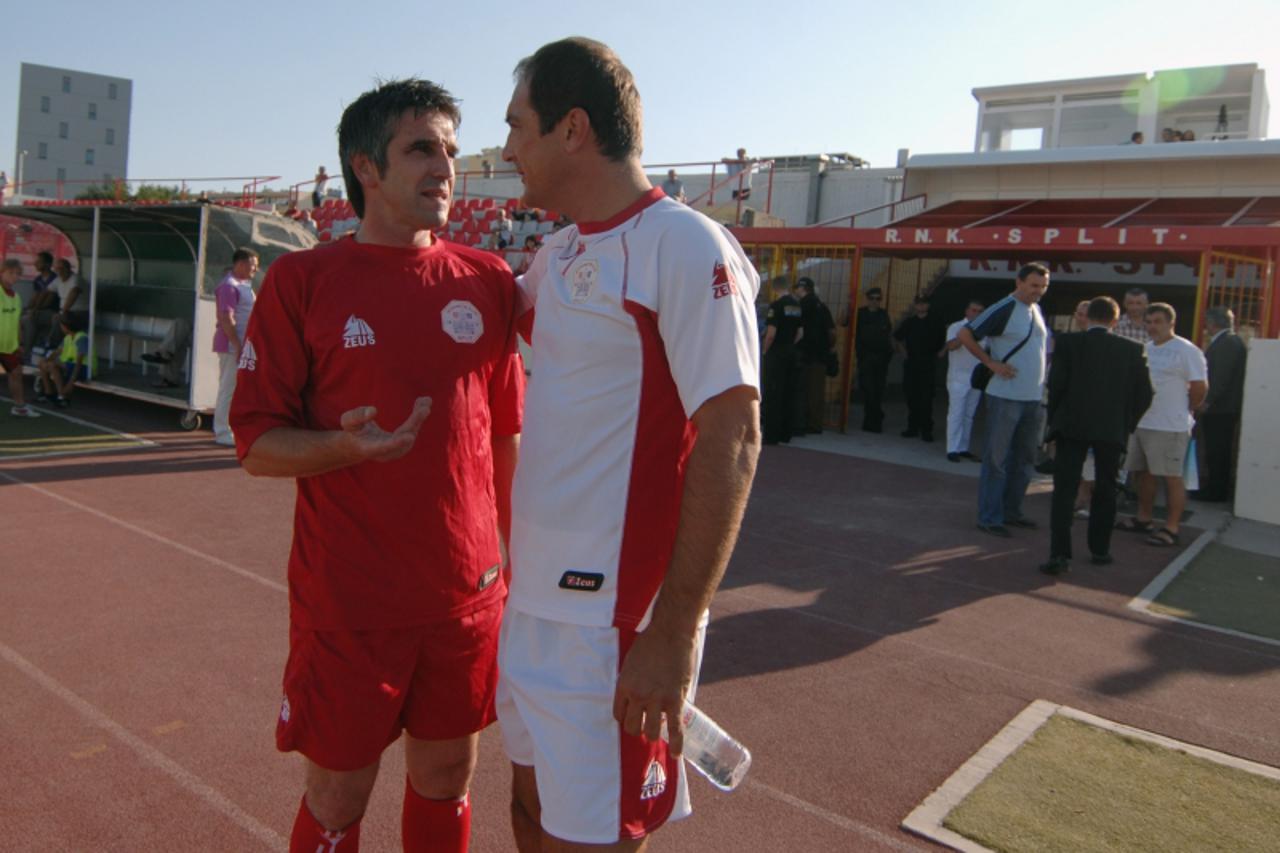 'dalmacija-19.06.2009.,split,Hrvatska-sportski direktor nk split nenad pralija sa bivsim predsjednikom udruge prvoligasa igorom stimcom na askovom stadionu u splitu  Photo:Nino Strmotic/Vecernji list'