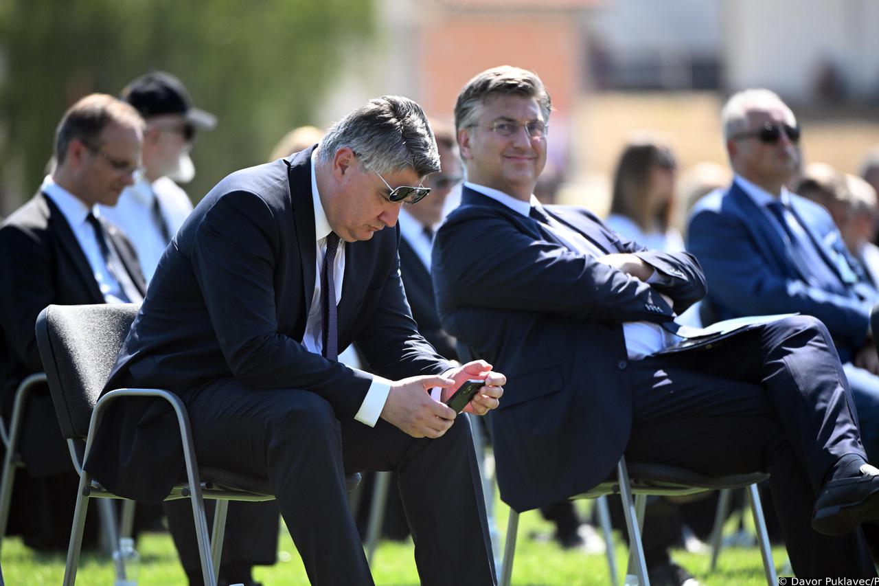 Knin: Zoran Milanović i Andrej Plenković zajedno u prvom redu na obljetnici Oluje