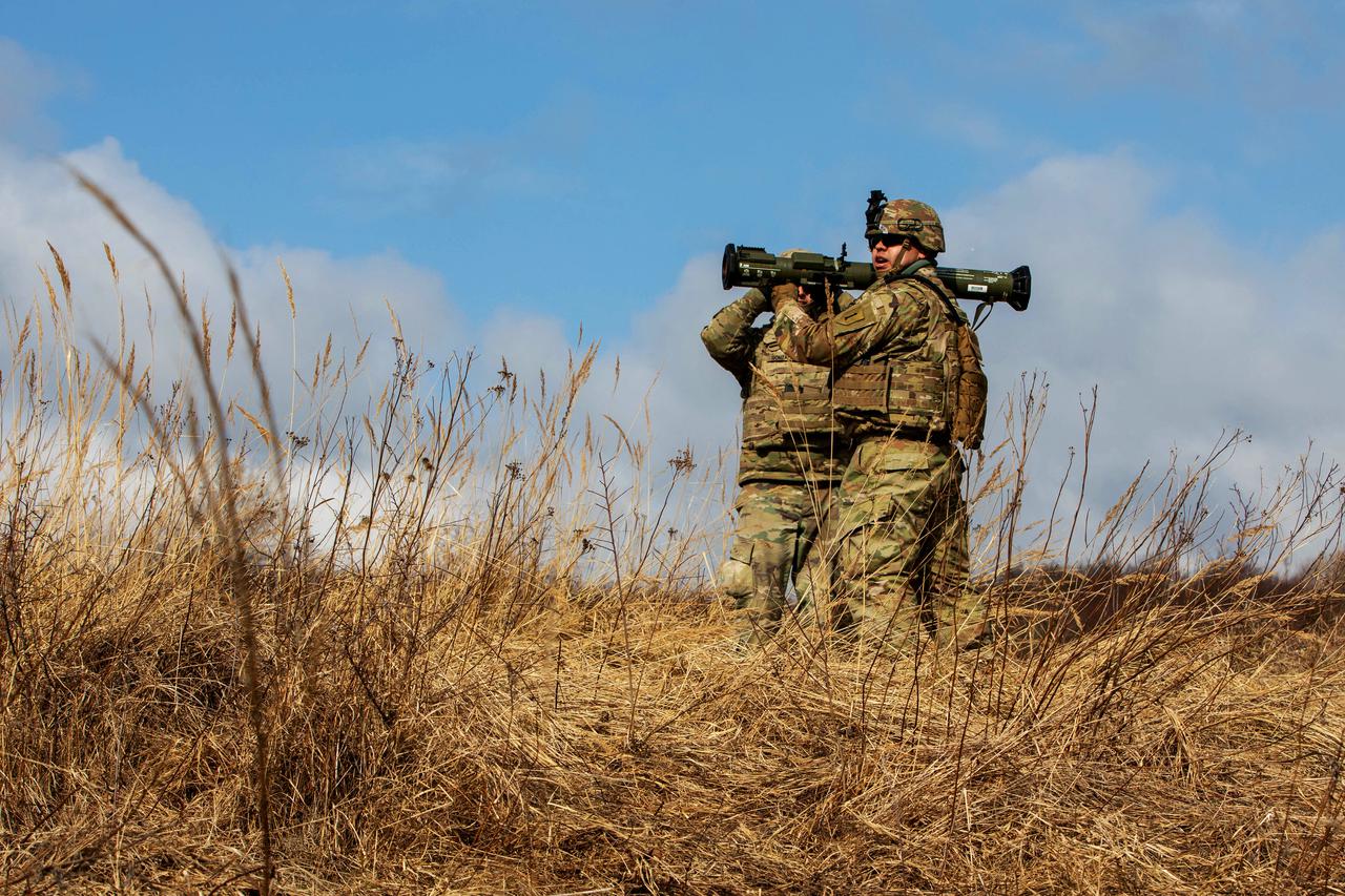 Biden Unveils $ 800 Million In New Ukraine Military Aid
