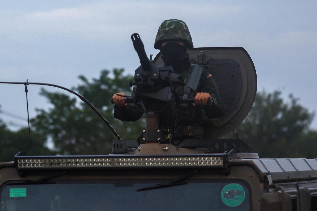 Thai fighter jet bombs Cambodian targets as border battle escalates
